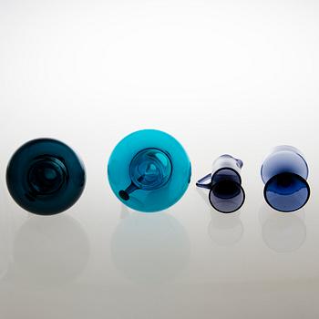 TAMARA ALADIN, KARAFFER, 2 st, SOCKERSKÅL och GRÄDDSNÄCKA, glas, Riihimäen Lasi 1961-64.