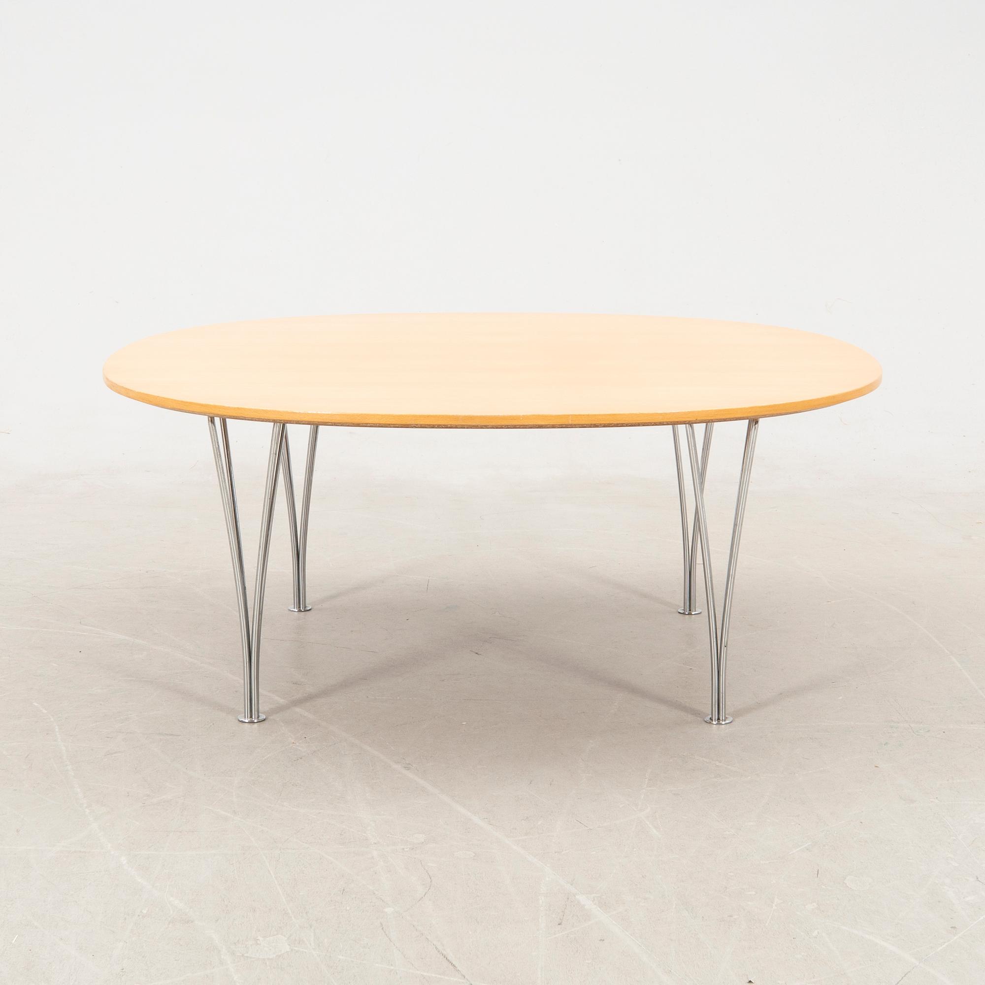 Bruno Mathsson & Piet Hein, soffbord, "Supercirkel", Fritz Hansen, Danmark,.