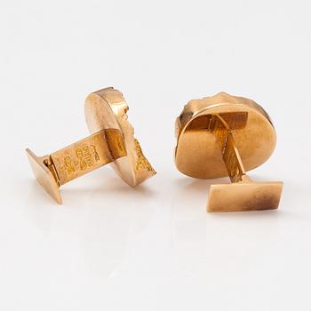 Björn Weckström, "Devil's wheel", a pair of 14K gold cufflinks. Lapponia 1970.