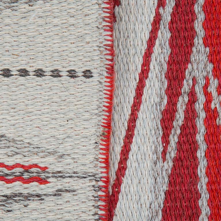 A machine wiwven carpet, designed by  Ingrid Dessau for Kasthall, around 202 x 143 cm.