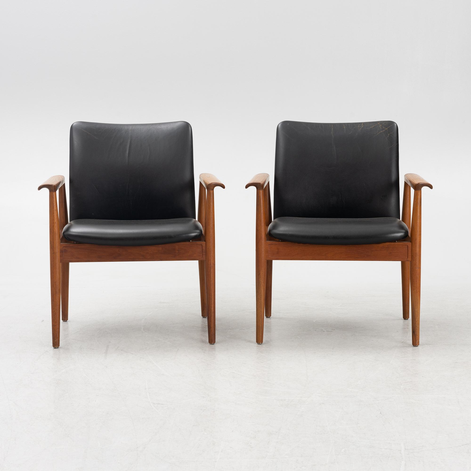 Finn Juhl, armchairs, a pair, "Diplomat", France & Søn, Denmark, second half of the 20th century.