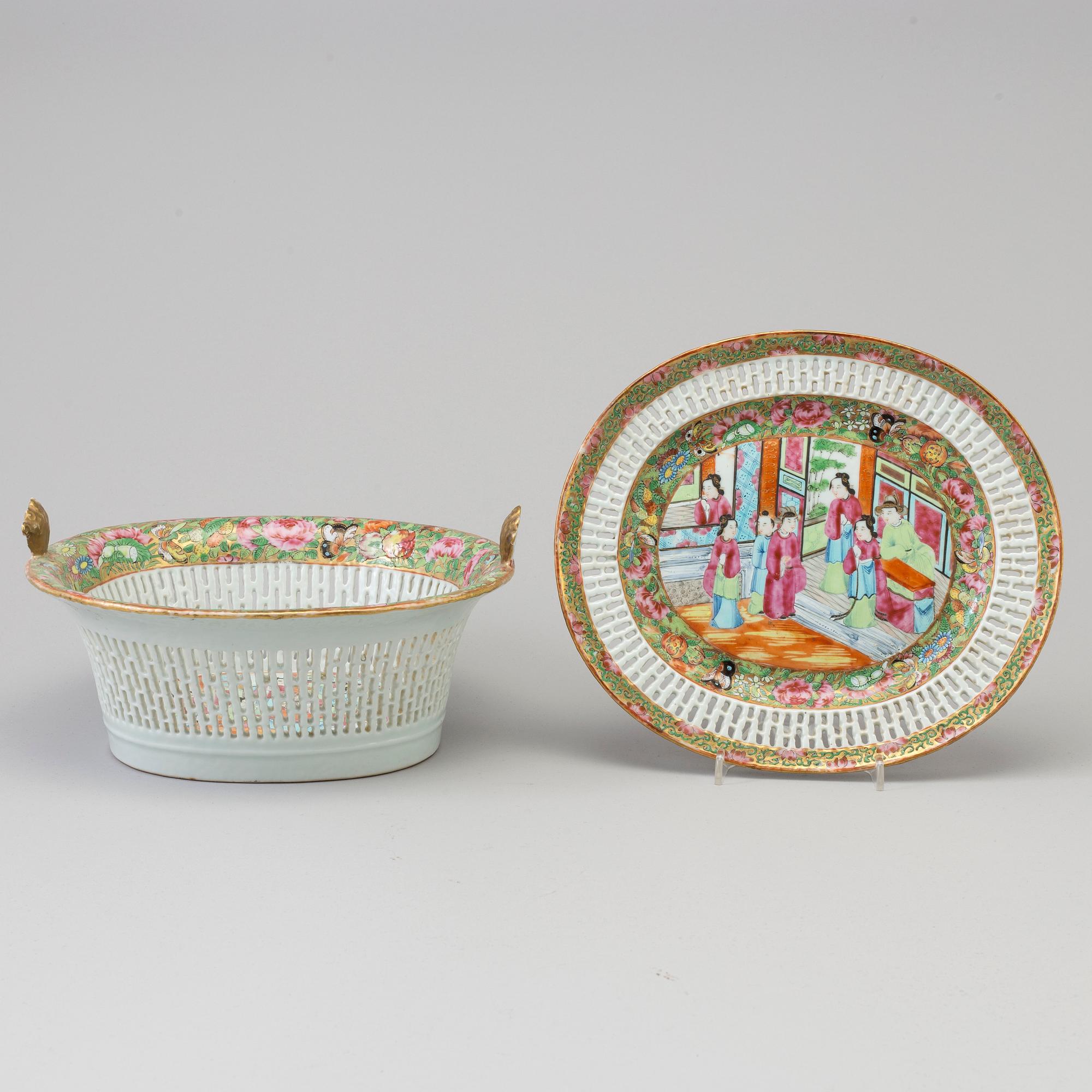 A famille rose porcelain chestnut basket with dish, Canton, Qing dynasty, 19th century.
