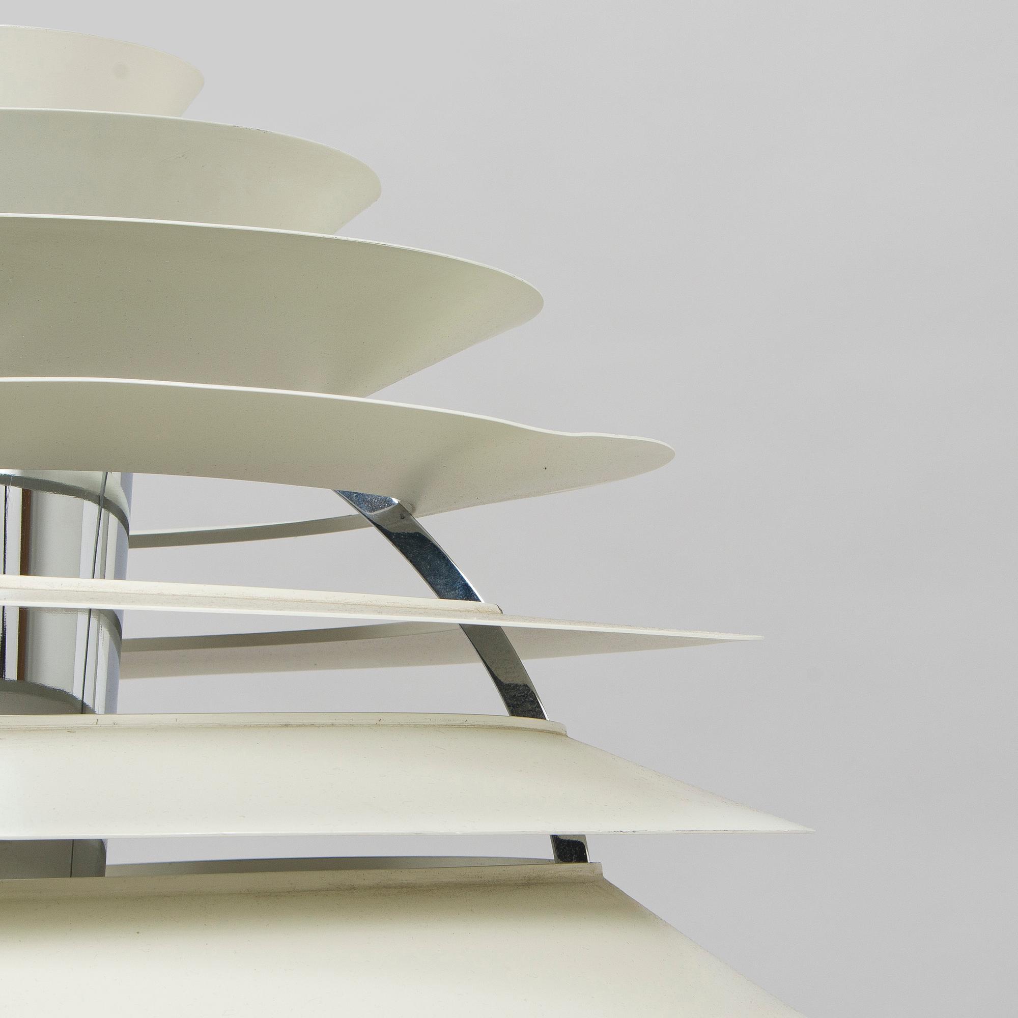 Poul Henningsen, kattovalaisin, "PH Globe", Louis Poulsen, Tanska.