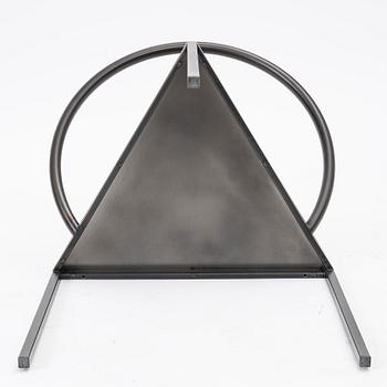 Per Holland Bastrup, "Triangolo Chair", FRAMA, Danmark.