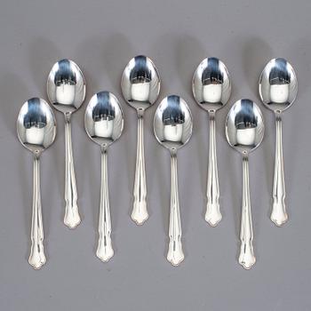 PARTI SILVERBESTICKDELAR, bland annat en soppslev GAB, Stockholm, 1907. Vikt ca 1175 g.