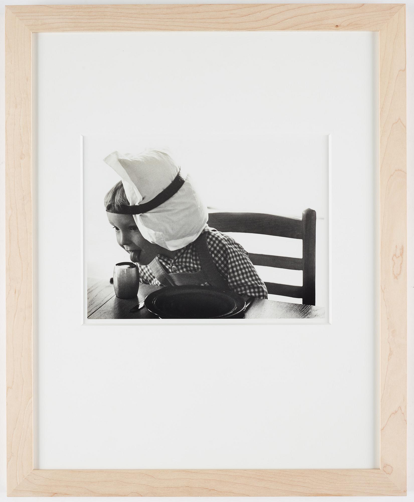 Hans Hammarskiöld, photograph signed on verso.