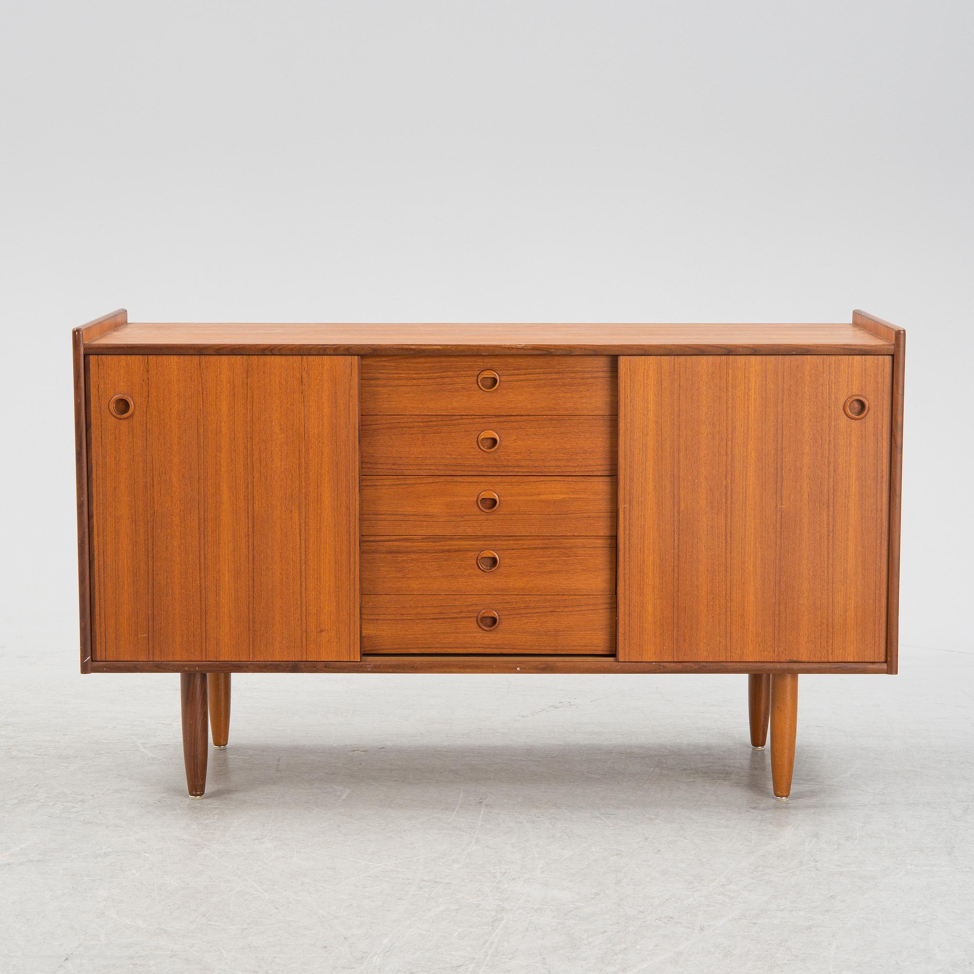 A teak veneered sideboard, 1950s/60s.