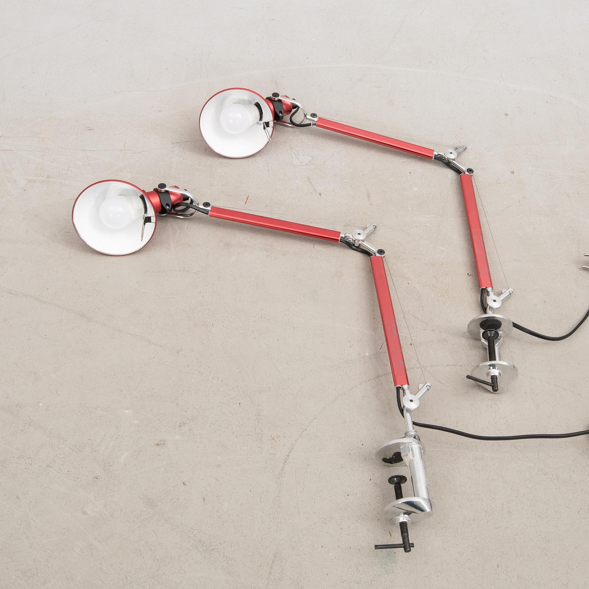 Michele De Lucchi & Giancarlo Fassina, bordslampor"Skrivbordslampor ett par, "Tolomeo" Artemide Italien.