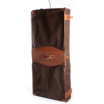 LOUIS VUITTON, a monogram canvas suitcase / garment cover bag.