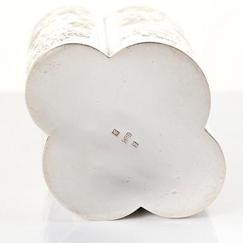 A Chinese silver teacaddy, first part of the 20th century.