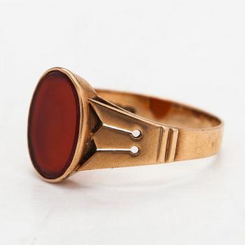 A 14K gold ring with a carnelian, Westerback, Helsinki 1952.