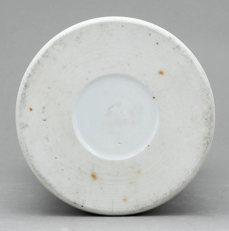 PERUKVAS, porslin, Kina, 1900-tal.