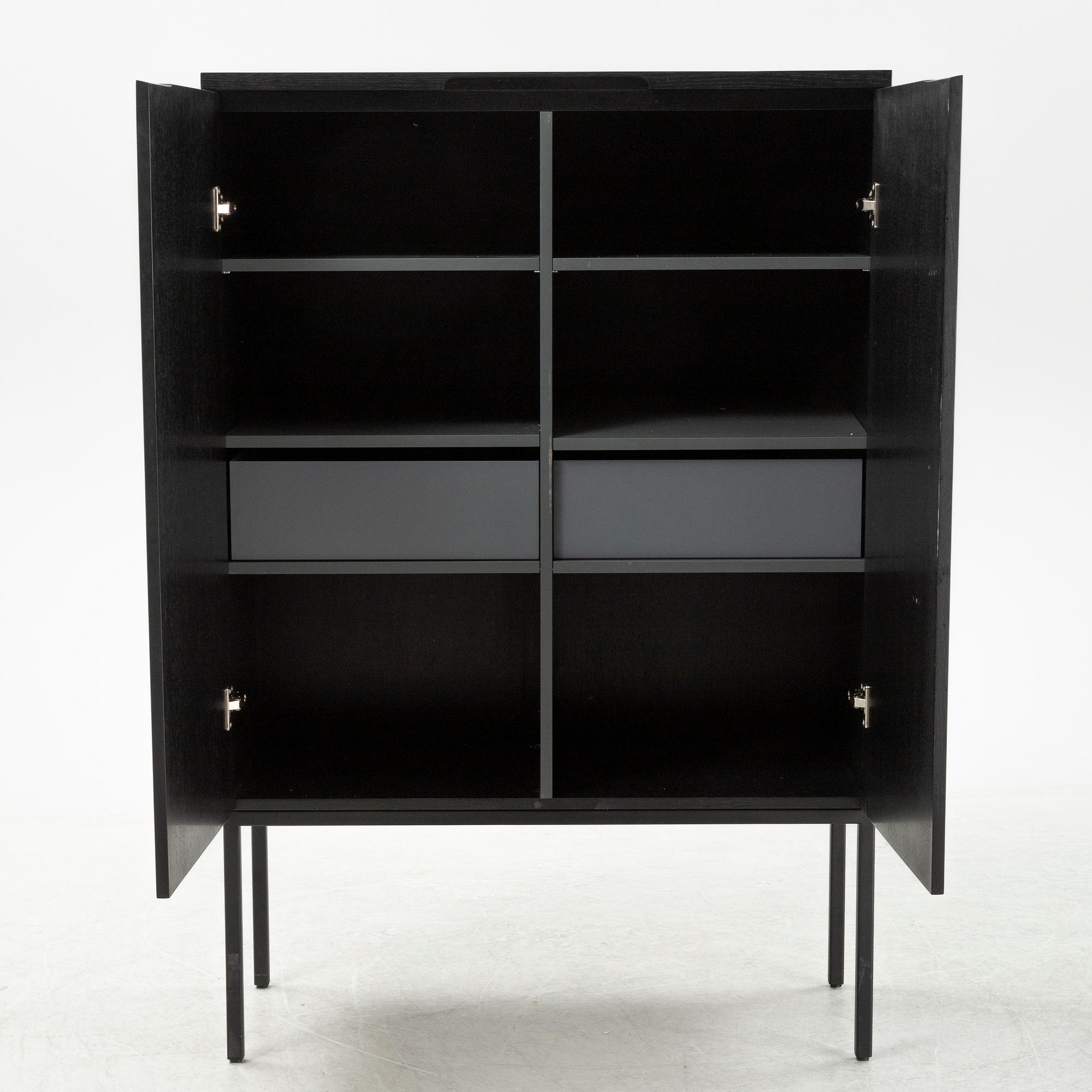 Skåp, ”Barn Cabinet”, Woud, Danmark, samtida.