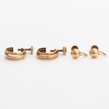 Elis Kauppi, Two paris of 14K gold earrings. Kulpittaan kulta, Turku 1957 and 1960.