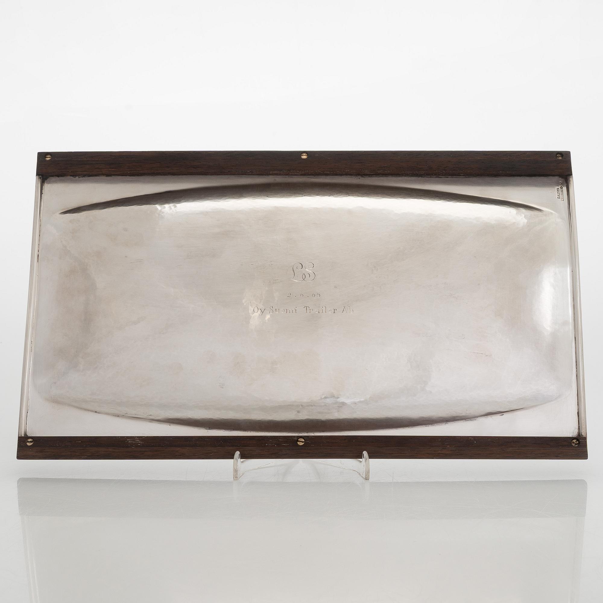 Tapio Wirkkala, leipäkori, hopea ja palisanteri, TW 185, Kultakeskus, Hämeenlinna 1964.