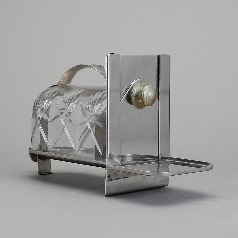 TRYFFELSKÄRARE, vitmetall och glas, 1940-tal.