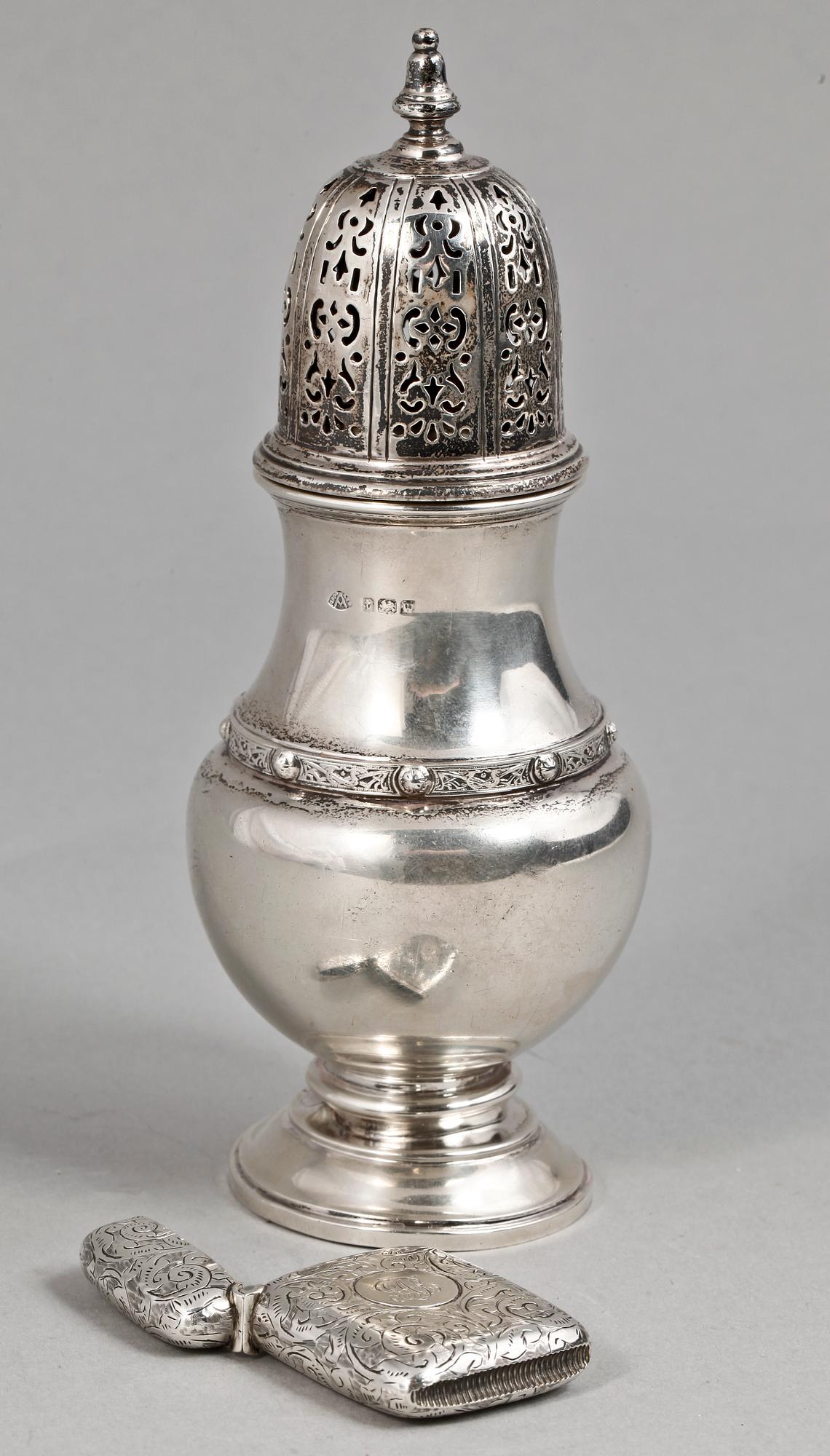 SOCKERRUSKA samt DOSA, Sterling silver, Birmingham, England, bla 1892. Vikt tot 178g.