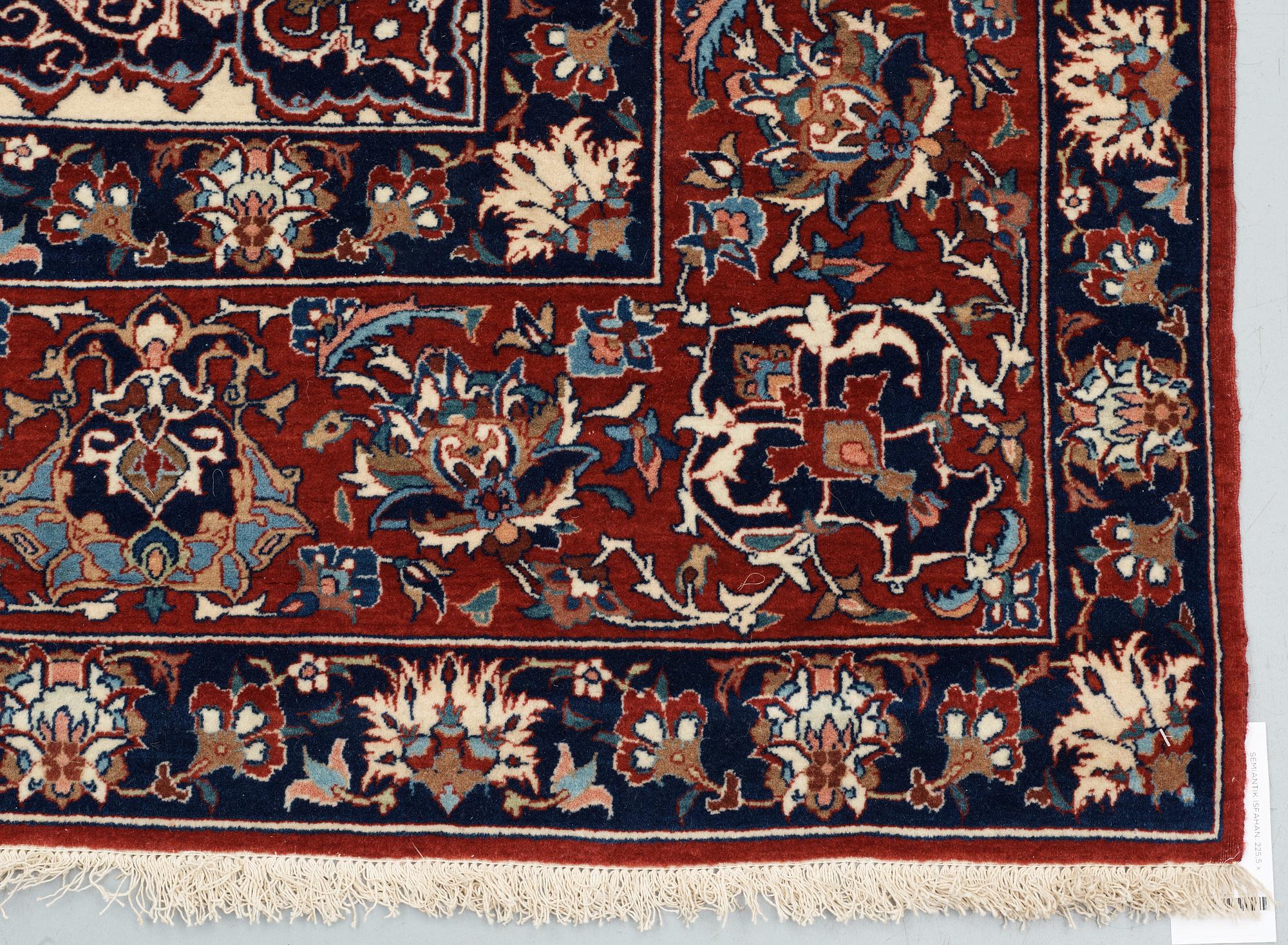 SEMI-ANTIQUE ESFAHAN.