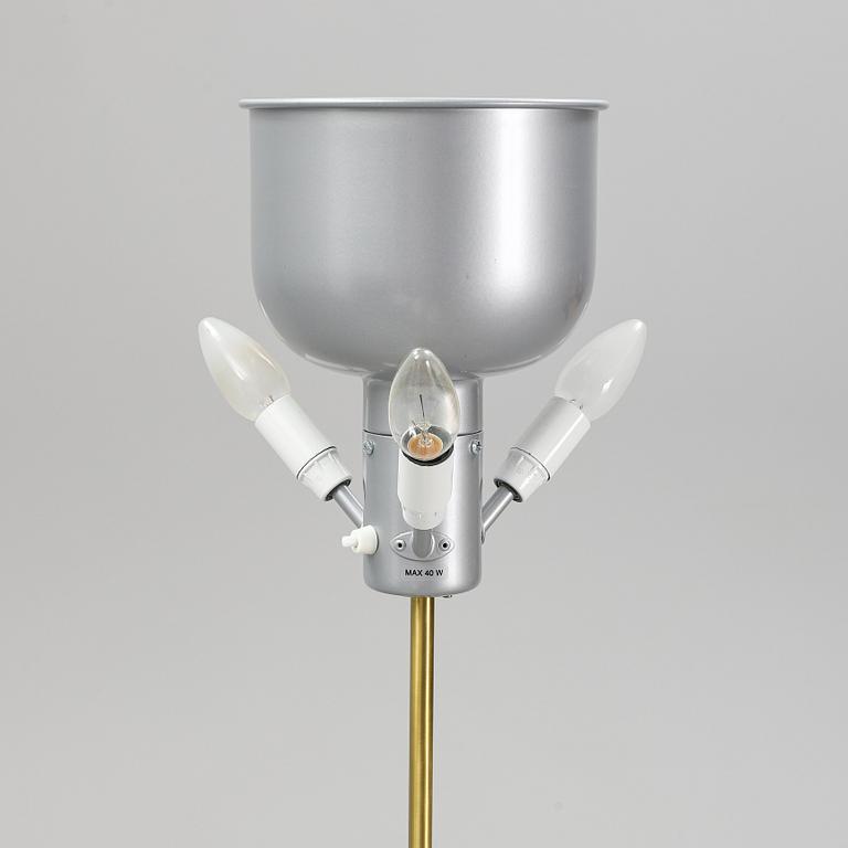 Josef Frank, golvlampa modell 2148, Firma Svenskt Tenn.