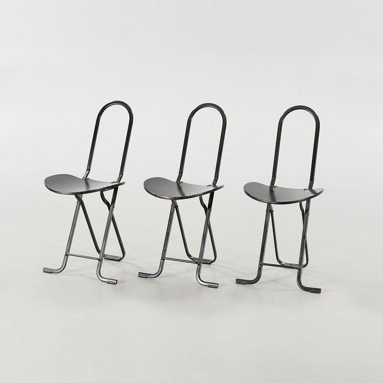 Three 1980/90s foldable chairs.