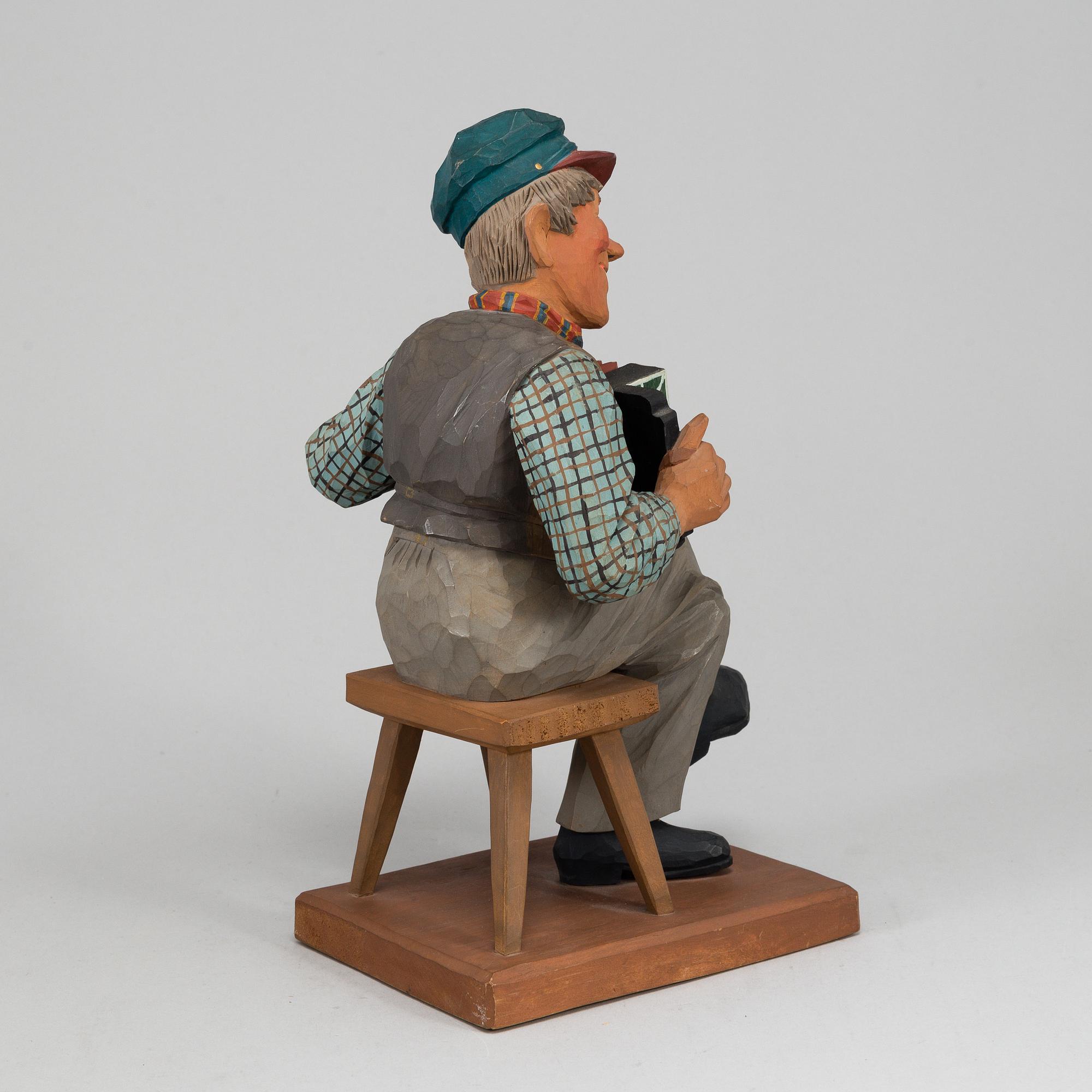 HERMAN ROSELL, skulptur i trä, signerad och daterad 1940.
