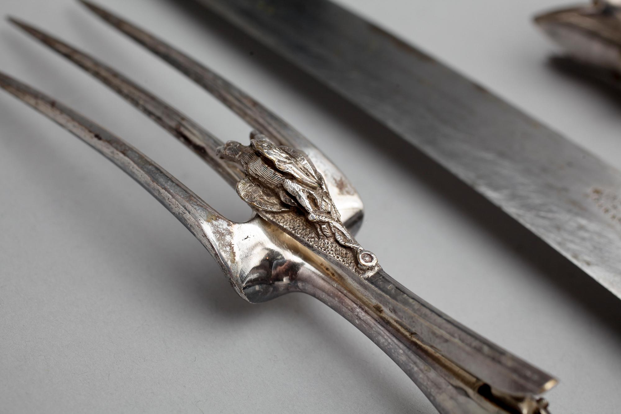 TRANSCHERBESTICK, 3+1, silver, något otydliga stämplar, troligen Paris, sekelskiftet 1900.