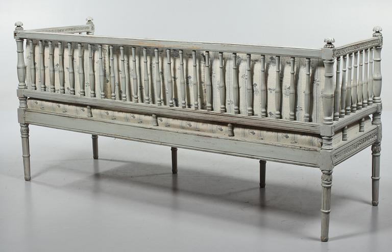 SOFFA, sengustaviansk stil,1800-tal.