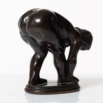 Kai Nielsen, "Girl picking her toes".