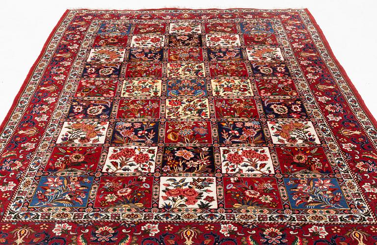 A carpet, Baktiari, circa 304 x 199 cm.