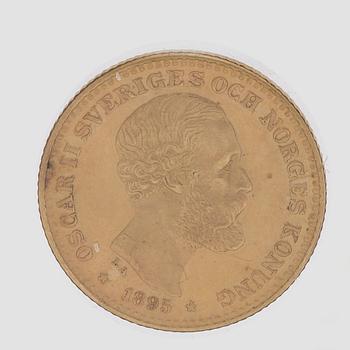 A gold coin, 10 swedish kronor, 1895, weight c 4,5 g.