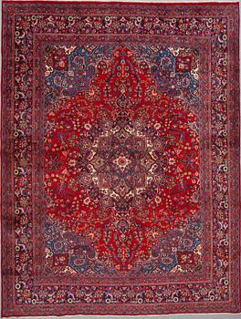 MATTA, old, Iran, ca 385 X 294 cm.