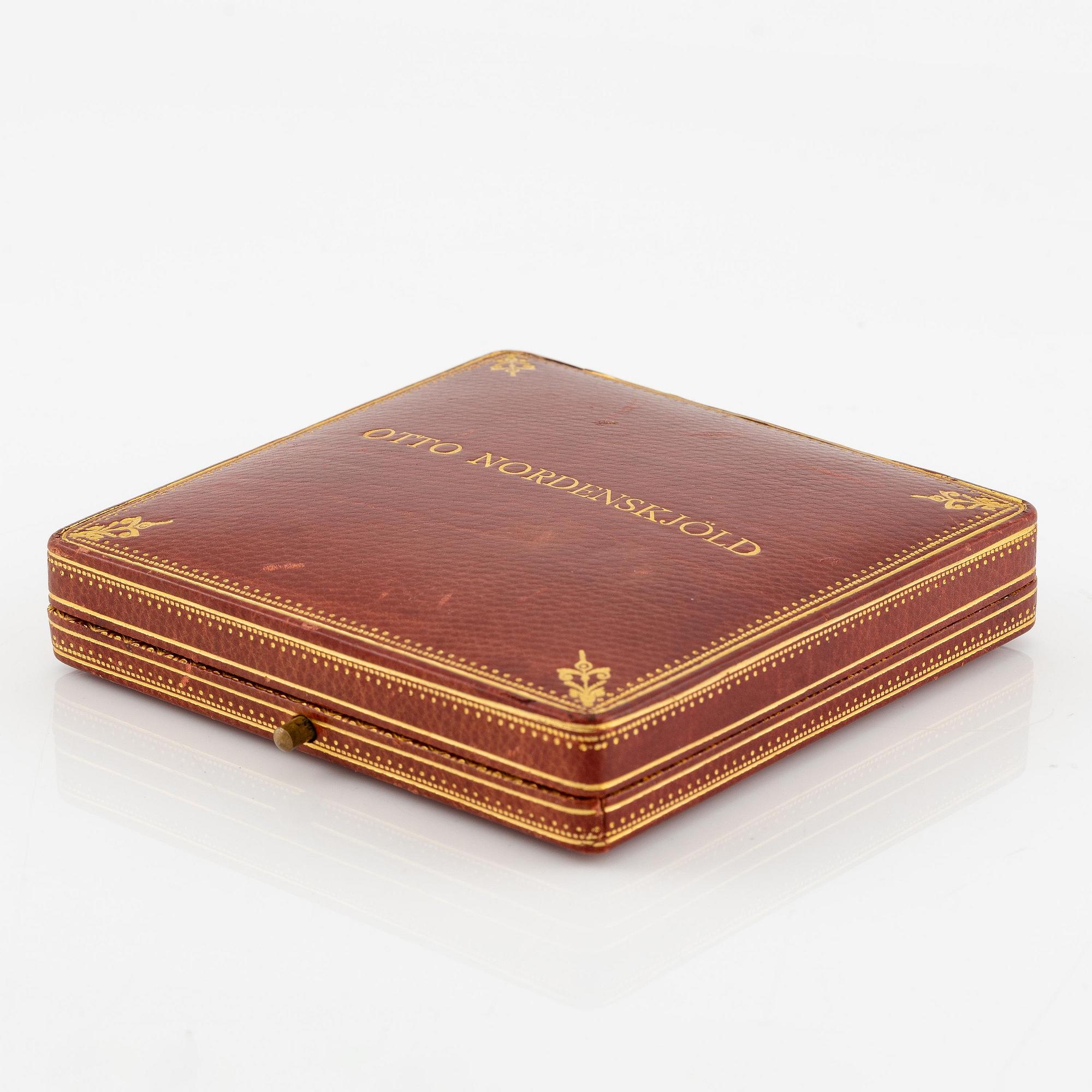 Otto Nordenskjöld's Vega Medal, The Swedish Society for Anthropology and Geography, 1904.