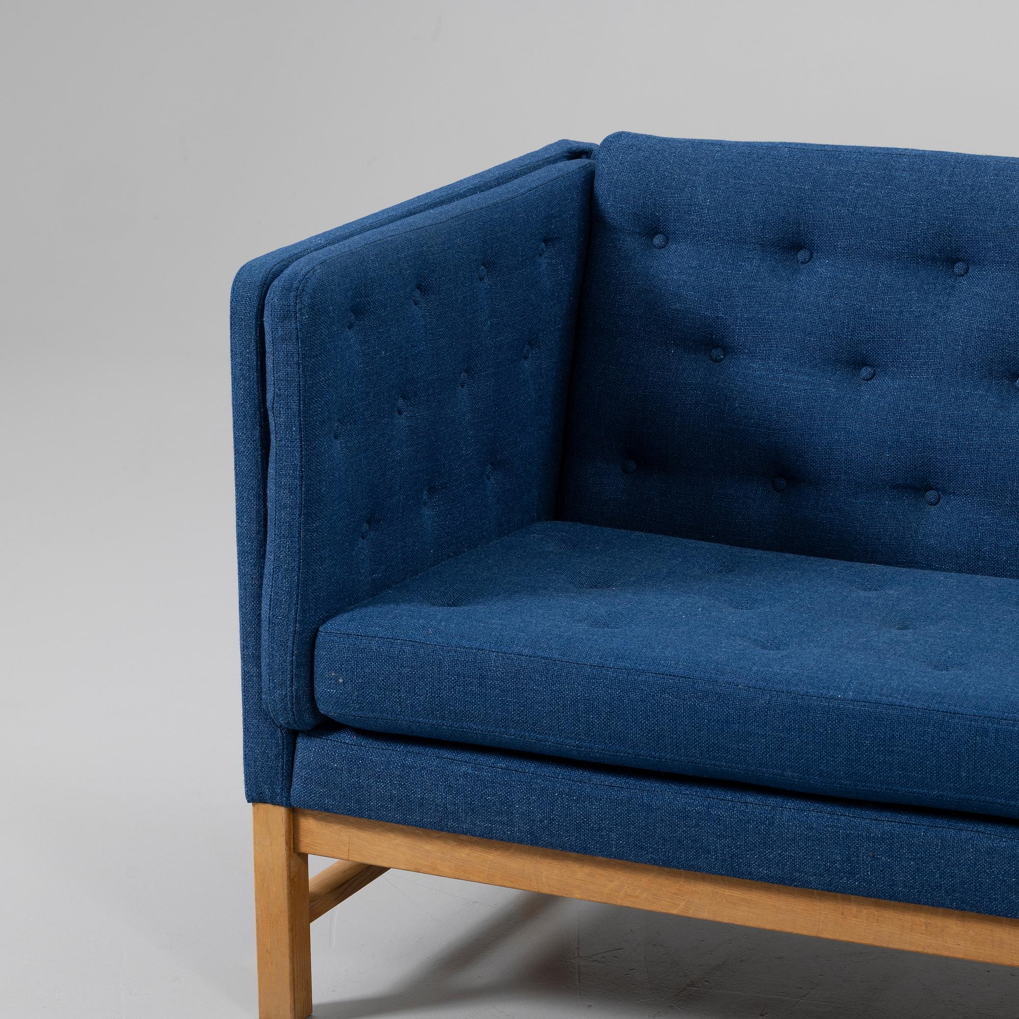 Erik Ole Jørgensen, sofa, "EJ 1522", Fredericia Furniture, Denmark.