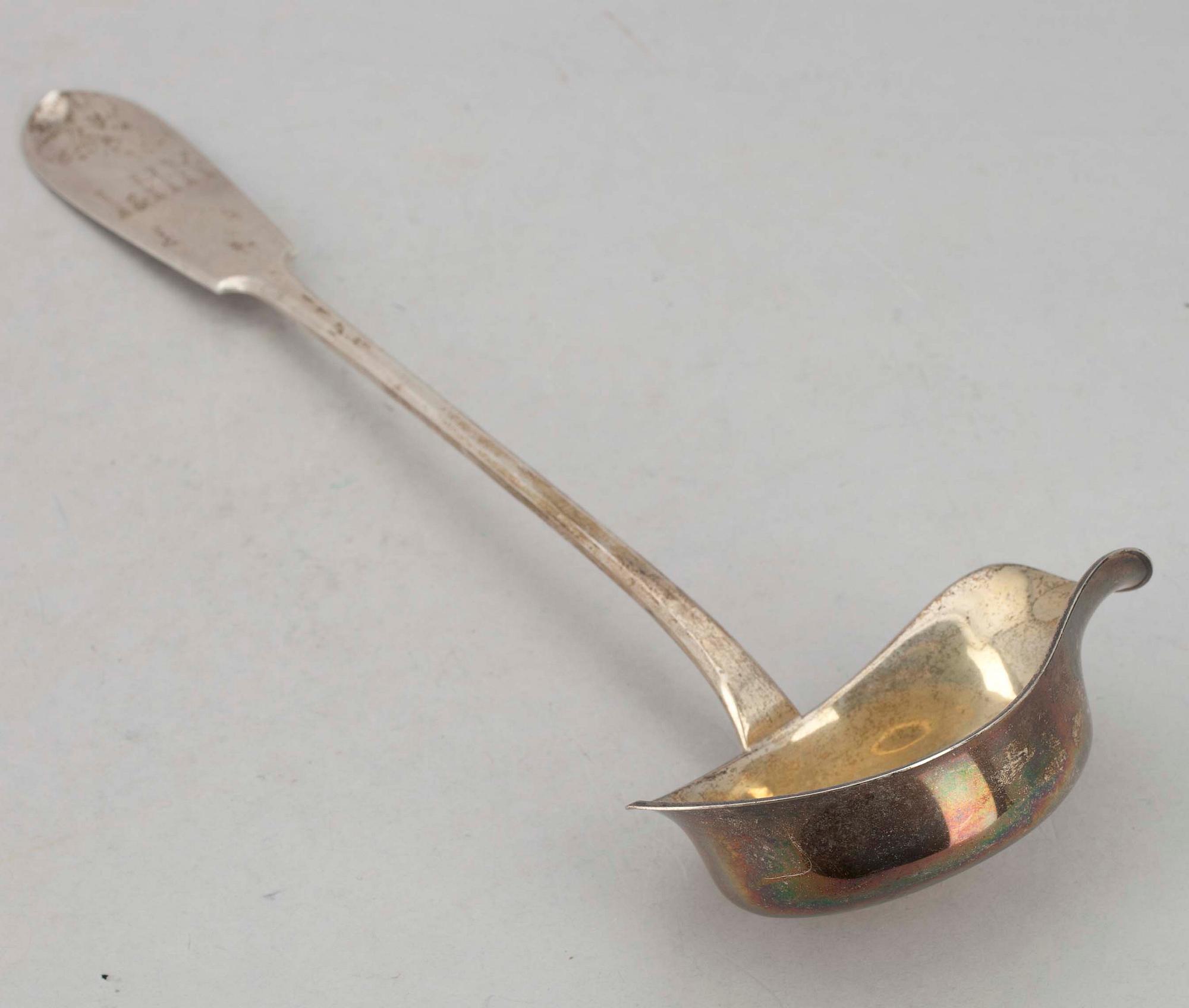 SOPPSLEV, 813 silver, Suomen Kultaseppä Oy, Åbo 1912. Tot vikt ca 156 g.