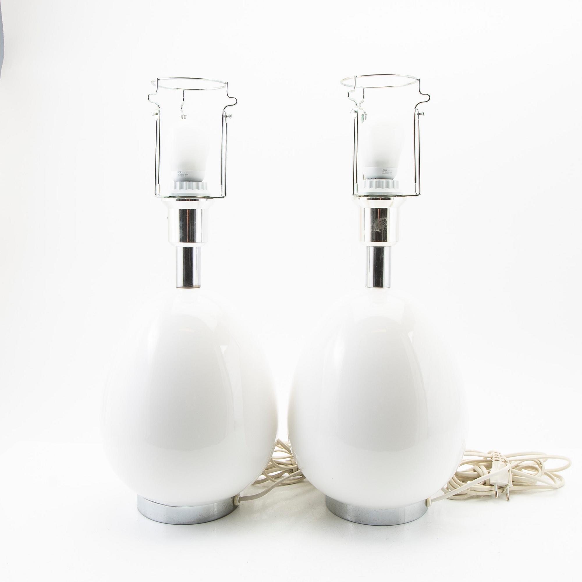 Bordslampor, ett par, modell "B-108", Bergboms, 1960/70-tal.