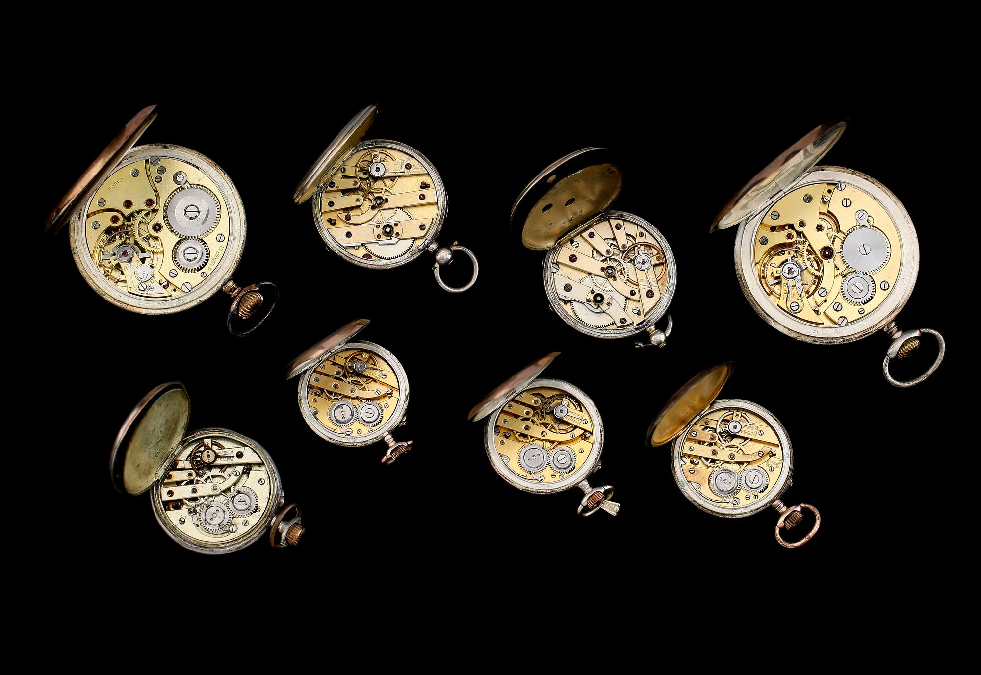 FICKUR, 8 st, varav 6 damur, silver och vitmetall, 1900-talets första hälft.
