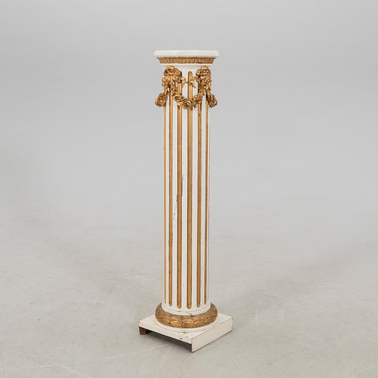 Pedestal, Gustavian style, early 20th century.