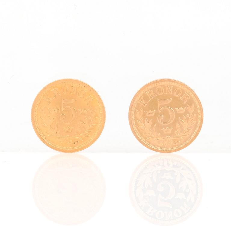 GULDMYNT, 2 st, 5 kronor, Oscar II av Sverige och Norge 1881 resp 1886. Vikt tot ca 4 gram.