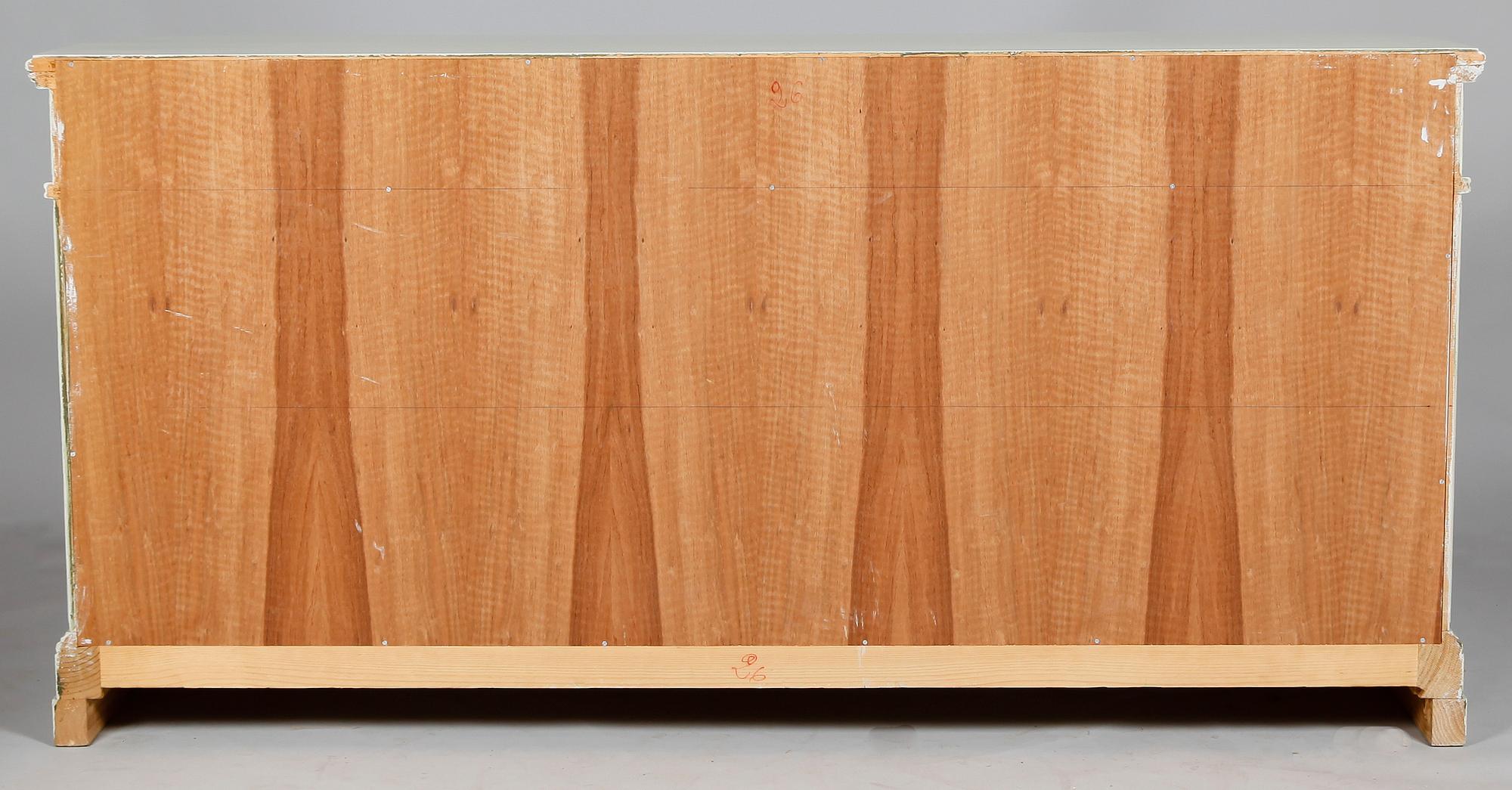 MATSALSSKÄNK, 1900-talets senare del.