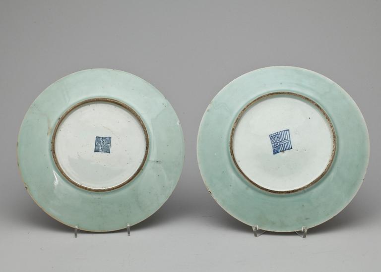 TALLRIKAR, 2 st samt SKÅLAR, 2 st, porslin, Kina, delvis 1800-tal.