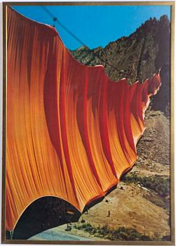 Christo & Jeanne-Claude, "Valley Curtain".