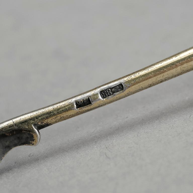 SKED, silver, emalj, Ryssland, omkring år 1900, vikt ca 26 gram.