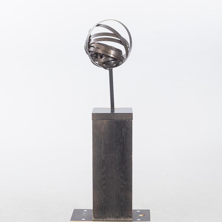 Arne Jones, "Ställbart universum".