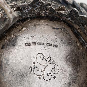 Tekanna, sockerskål och mjölkkanna, silver, 1900-talets början/ första hälft. Finska kontrollstämplar, 1949.