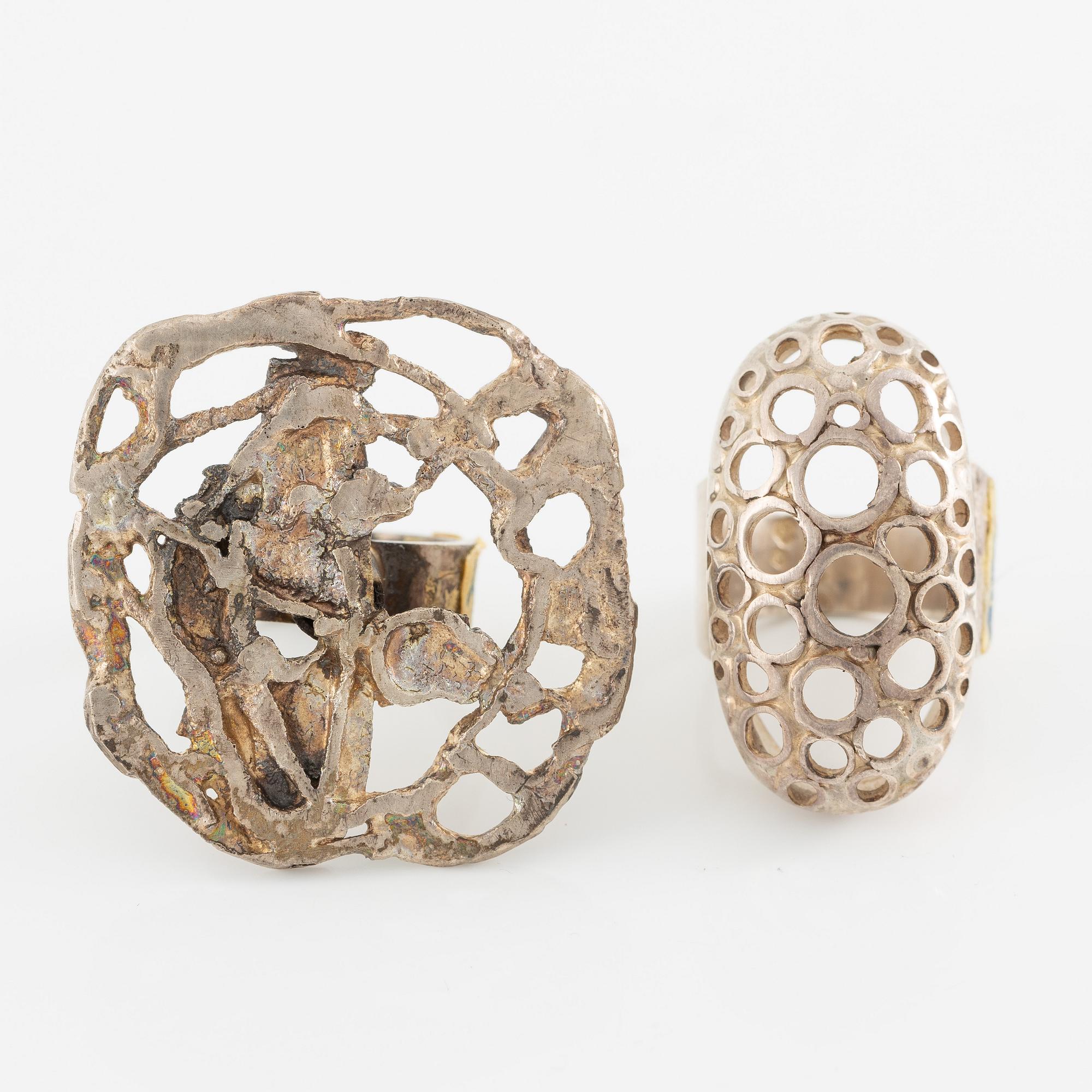 Lars Arby, fyra ringar, silver, en med tigeröga.