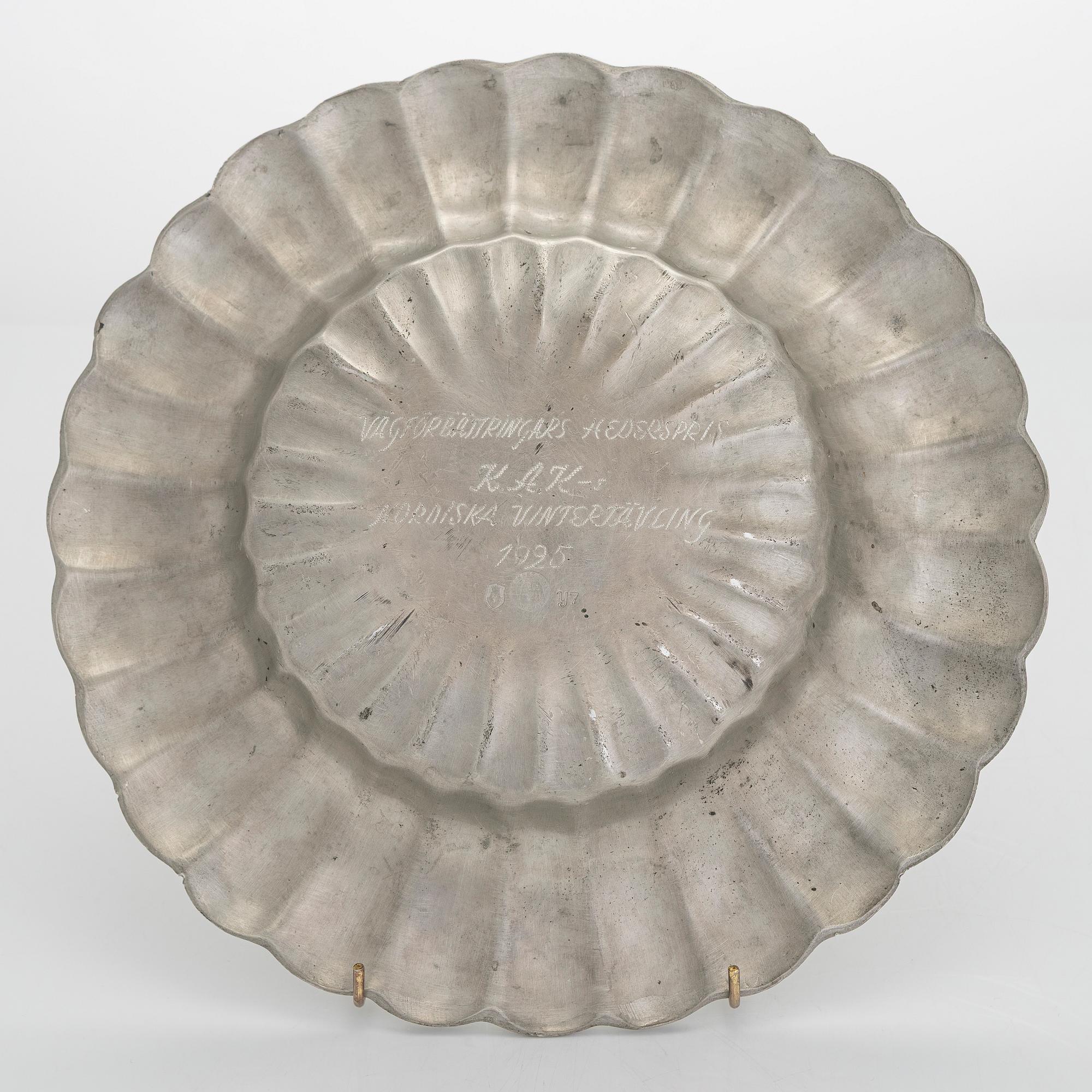 Estrid Ericson, dish, model "A 28", pewter, Svenskt Tenn, Stockholm 1925.