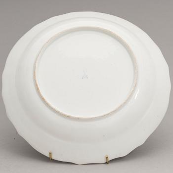 Two Meissen porcelain vases, a platter, an urn and a lidded box from the latter half of 20th century.