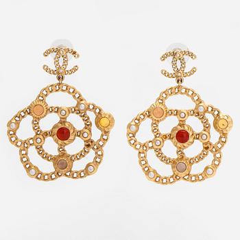 Chanel, a pair of earrings, 2018.