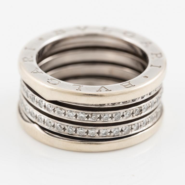 Bulgari ring "B.zero1" 18K vitguld med runda briljantslipade diamanter.