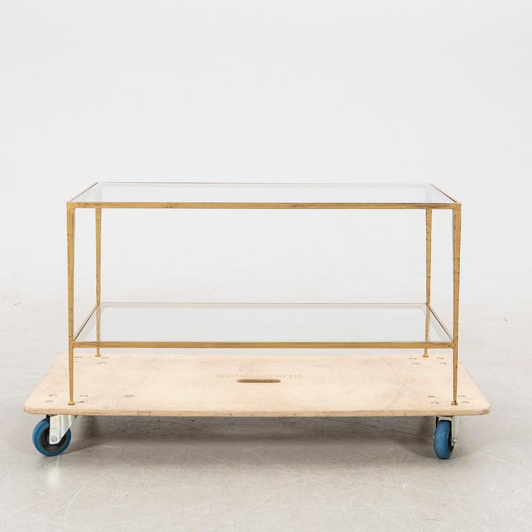 Coffee table, Oscar & Clothilde.